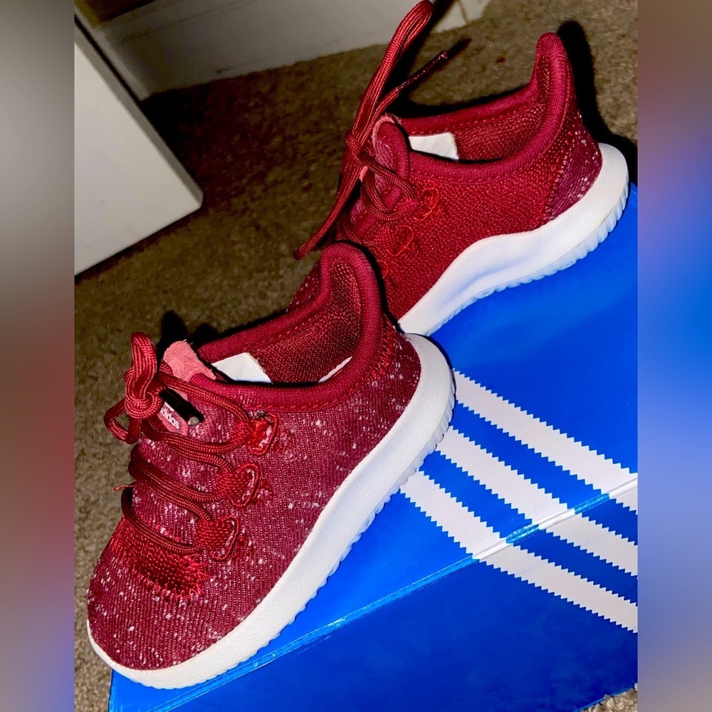 Worn twice! Adidas 5K - unisex - make an offer:)